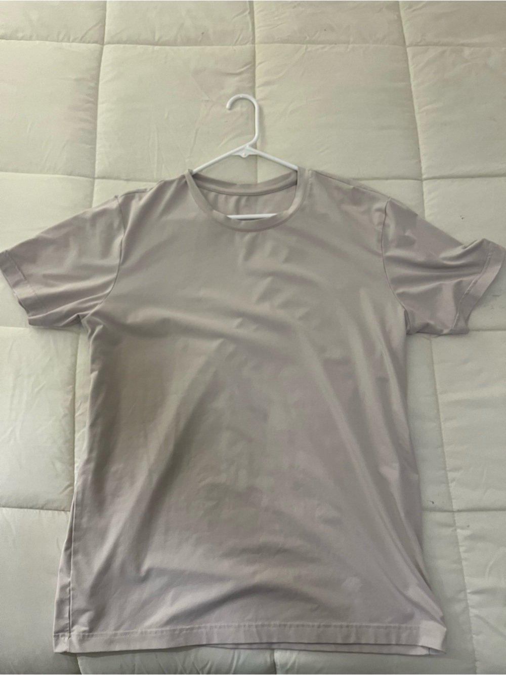 Men’s ALO Yoga Triumph Short Sleeve Tee — Light Taupe